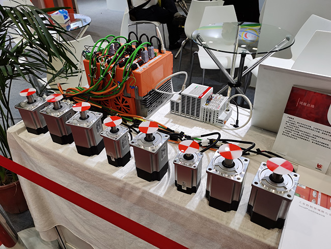 �������ŷ�������-������������չƷ