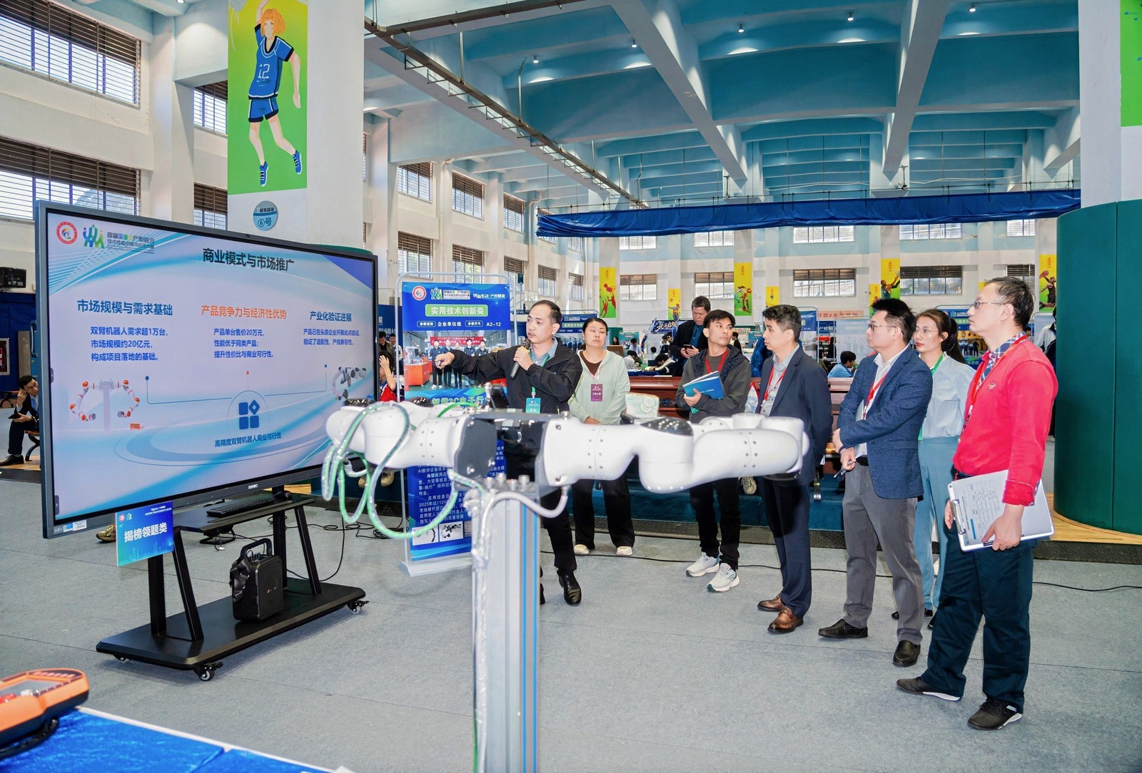 ÈÚýÌåÖÐÐÄ-01142-4214390774.jpg ÈÚýÌåÖÐÐÄ-01142-4214390774.jpg